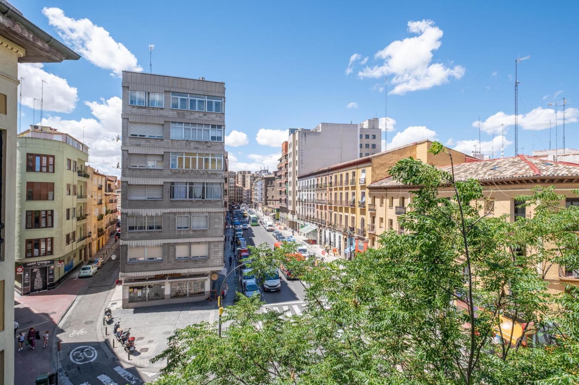 Apartamentos Coso Saragossa Exterior foto
